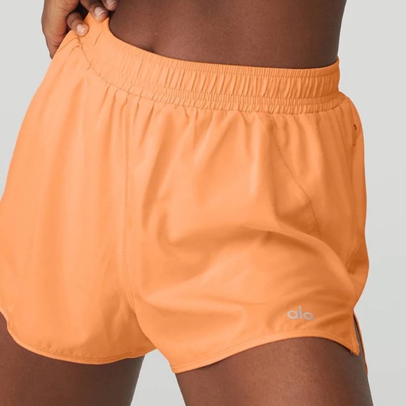 Alo Yoga Ivy League Dolphin Shorts - Picture 5 of 6